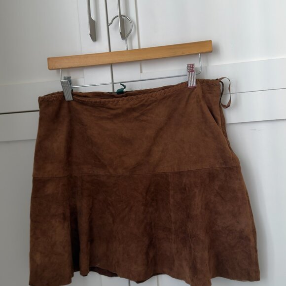 Ralph Lauren Suede Skirt - Picture 5 of 5